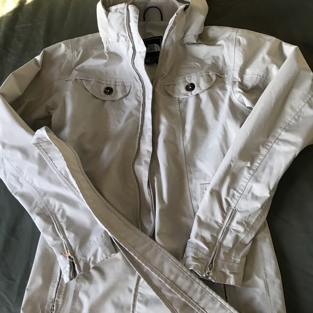 XS North Face rain jacket